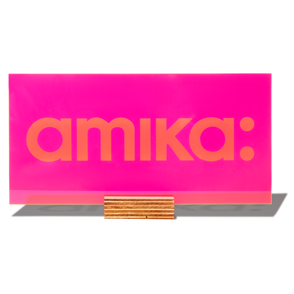 logo block | amika pro